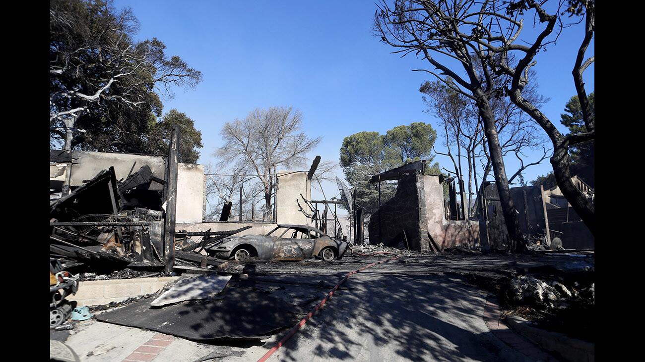 Photo Gallery: Creek Fire, Day 2