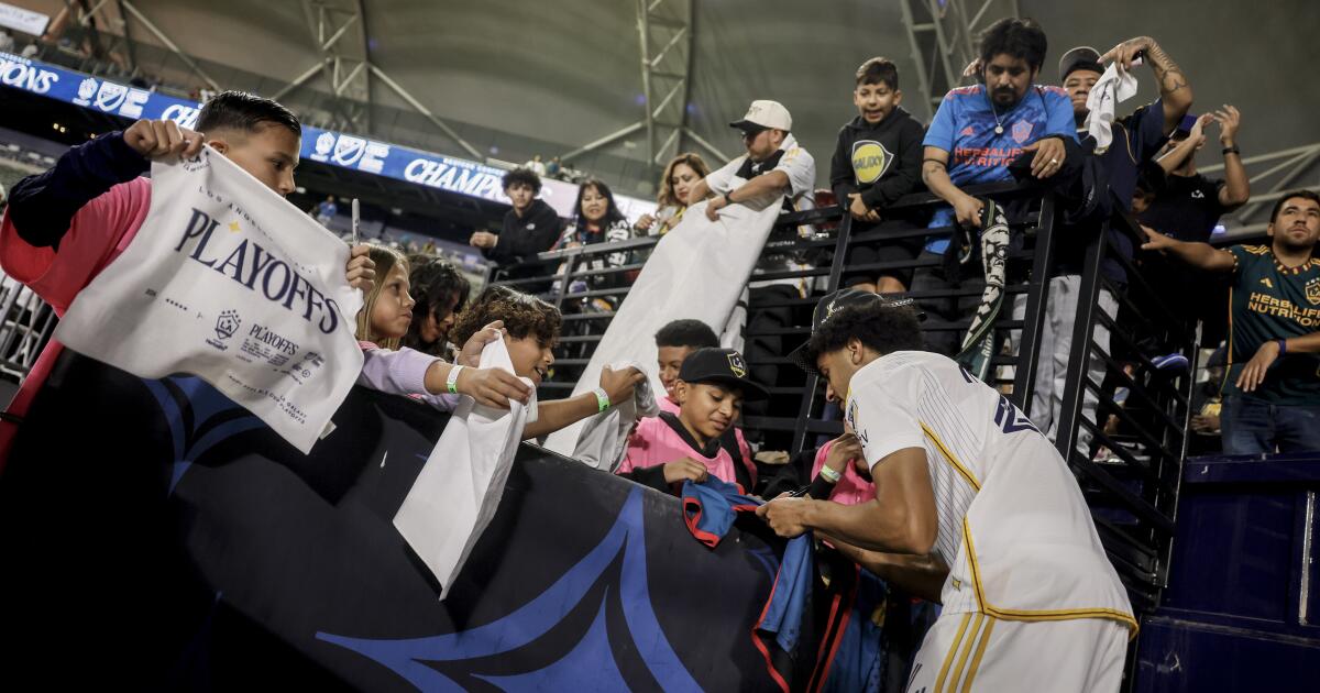 Galaxy'nin MLS Kupası finaline dönüşü boykotla başladı