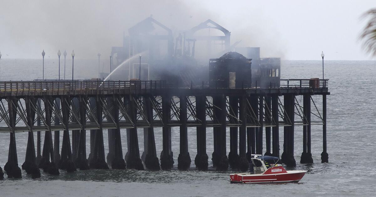 Latest on Oceanside Pier fire: Crews managing hot spots, but structure is stable Latest on Oceanside Pier fire: Crews managing hot spots, but structure is stable