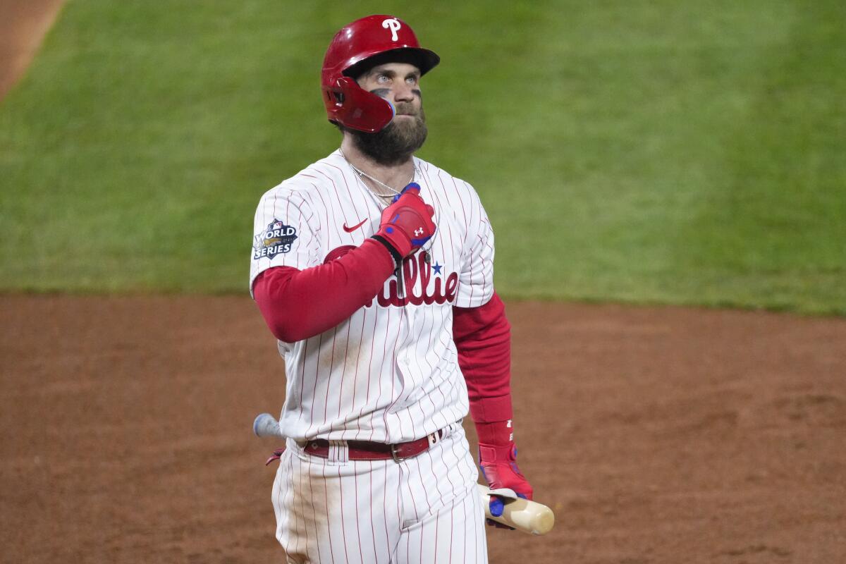 Harper carries Phillies to 1st World Series appearance since 2009