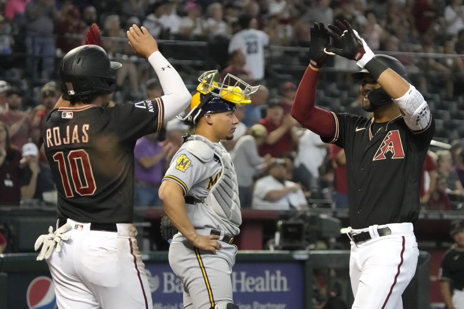 Gurriel hits 3-run homer, D-backs take series from Brewers - The San Diego  Union-Tribune