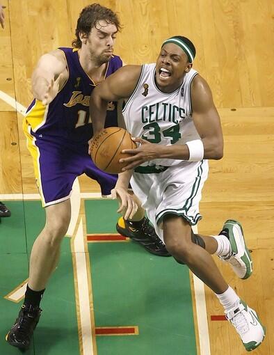 Pau Gasol, Paul Pierce