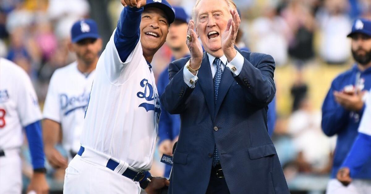 Vin Scully has microphone retired at Dodger Stadium ceremony - Los