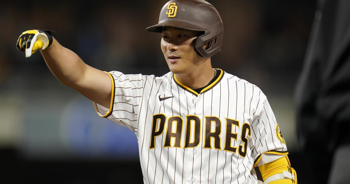 Boston Red Sox target Ha-Seong Kim signs with Padres; top Korean