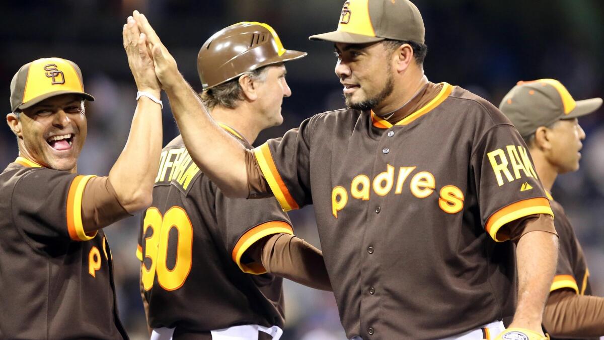 Want Padres fans to come back? Bring back the brown uniforms