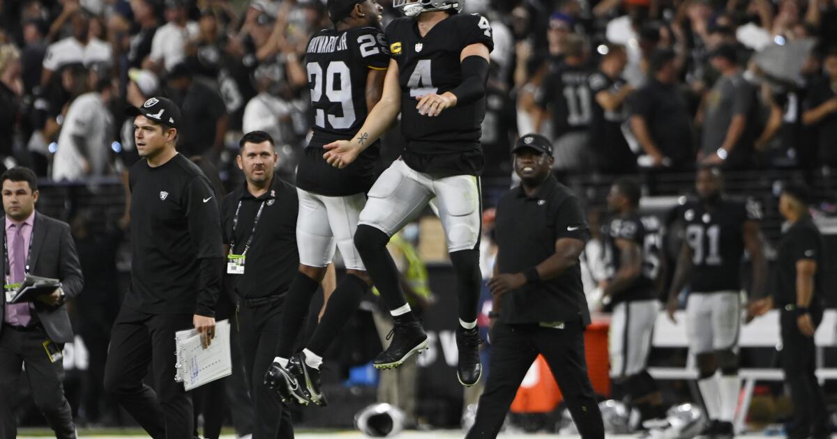 Raiders' loss to Giants caps nightmare week in trying season, but