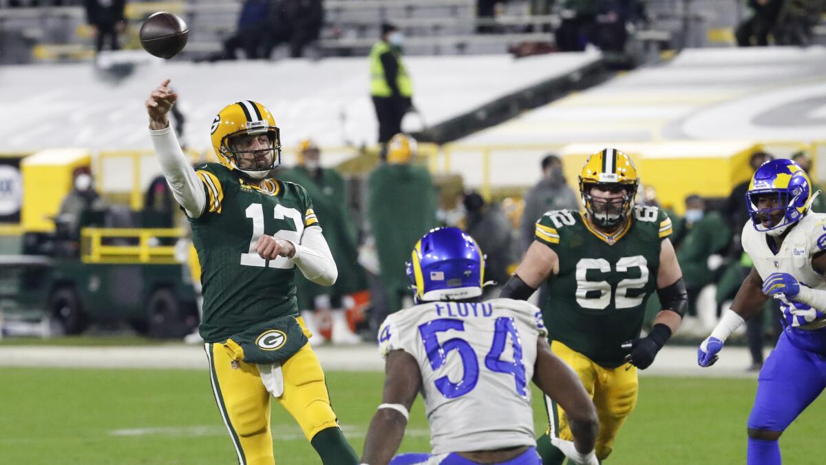 Packers beat Saints in high-scoring affair, 37-30