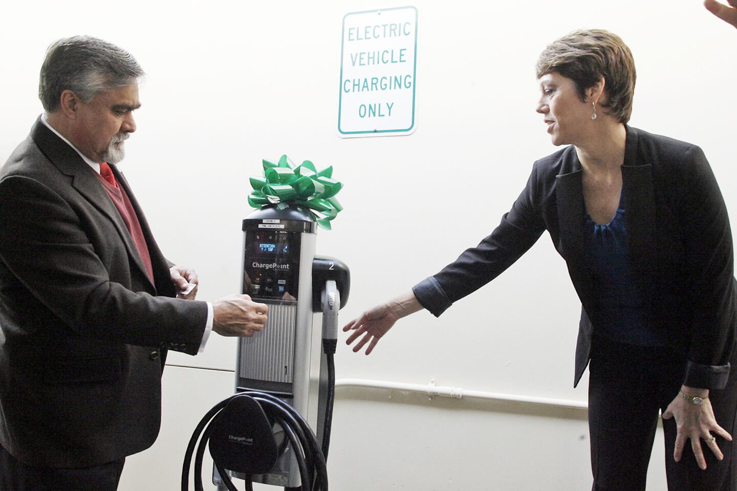Burbank receives electric charging vehicle stations throughout the city