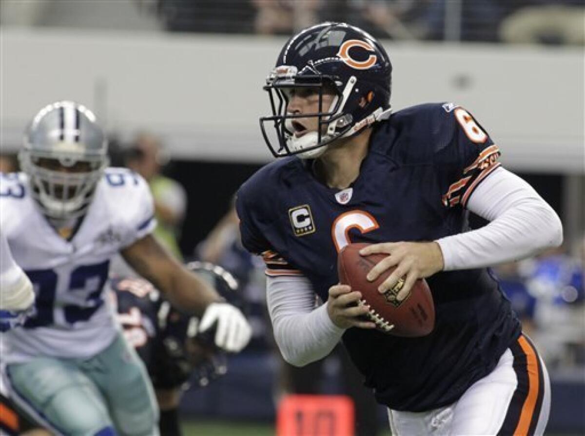 Jay Cutler leads odd offseason for NFL quarterbacks - Sports