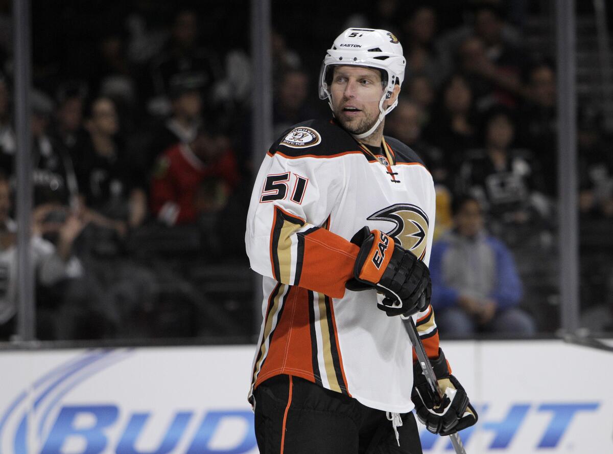 Dany Heatley questions an official during the game against the Kings at Staples Center on Sept. 24.