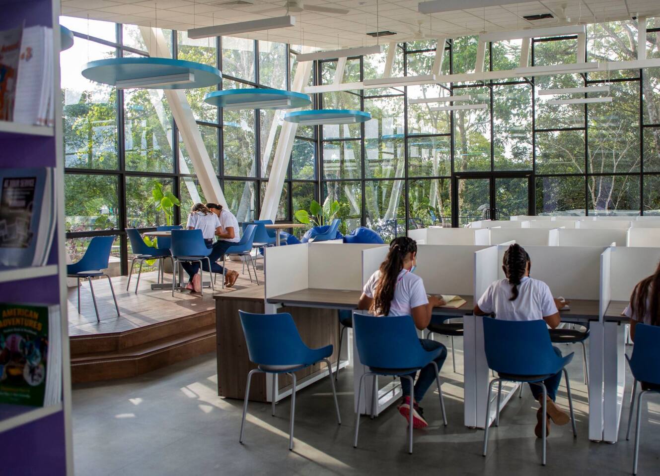 Students studying in the library at Escuela Vera Angelita.