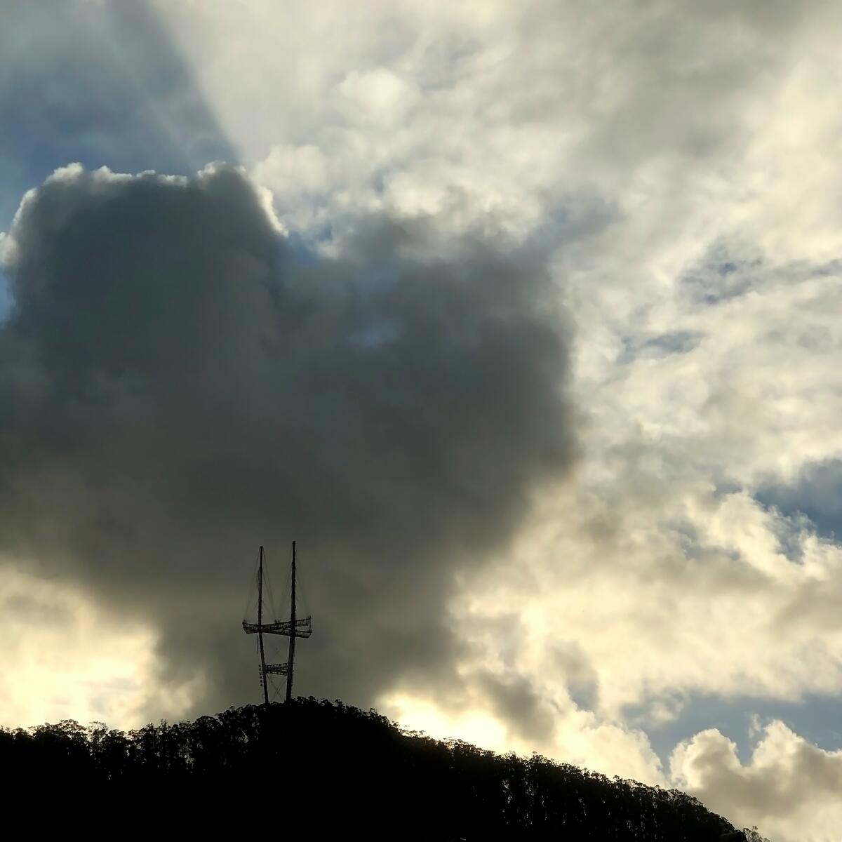 A heart-shaped cloud at Sutro Tower.