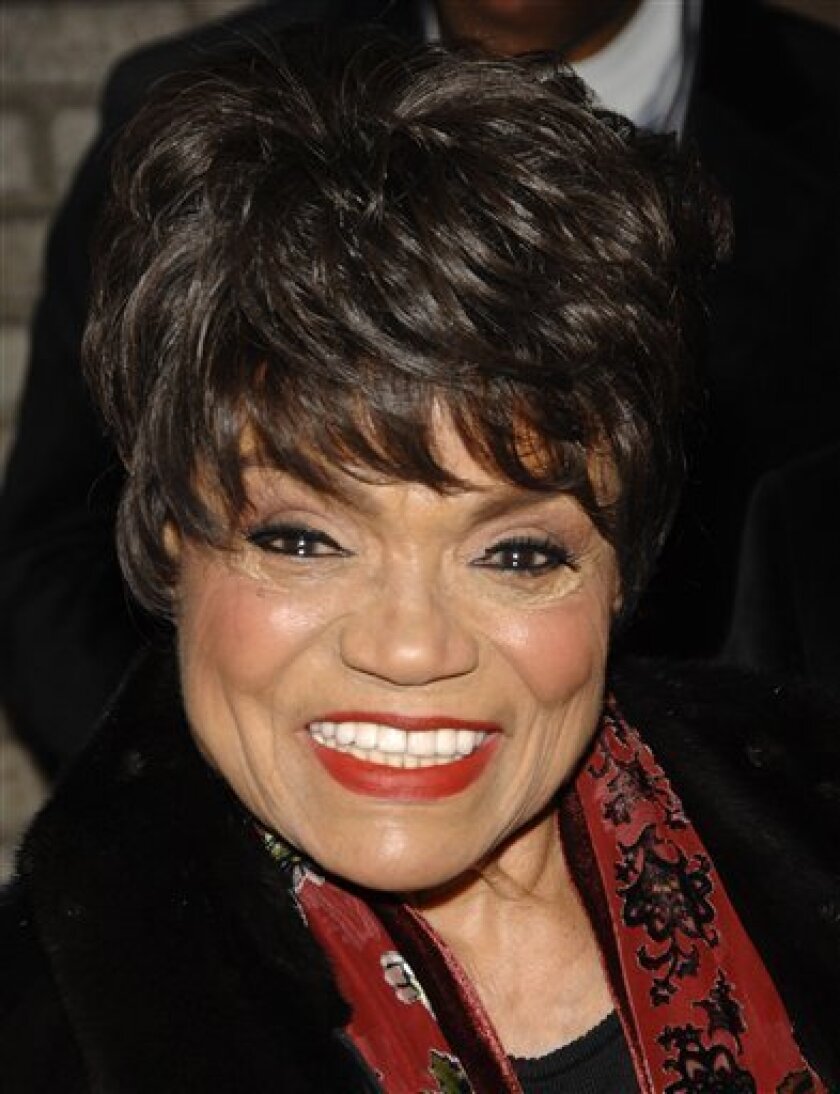 Eartha Kitt Sultry Santa Baby Singer Dies The San Diego Union Tribune