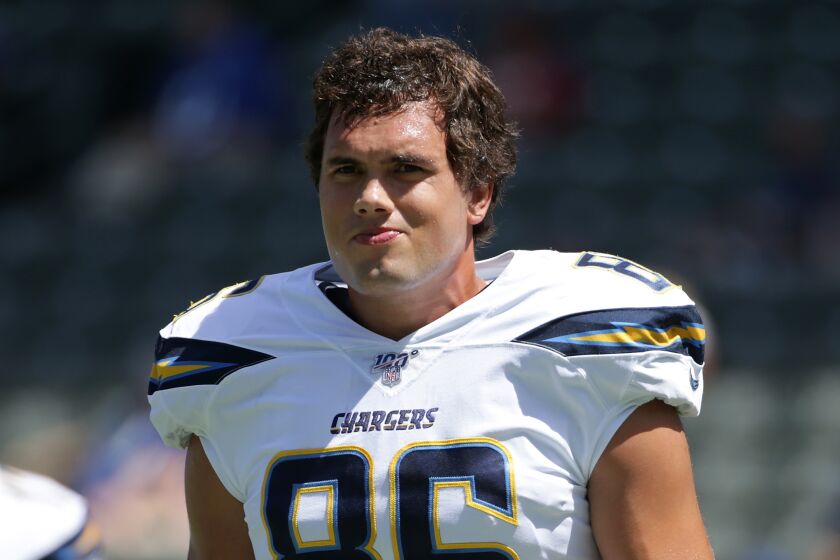 CARSON, CALIFORNIA - SEPTEMBER 08: Hunter Henry #86 of the Los Angeles Chargers looks on prior to the start of the game against the Indianapolis Colts at Dignity Health Sports Park on September 08, 2019 in Carson, California. (Photo by Jeff Gross/Getty Images)