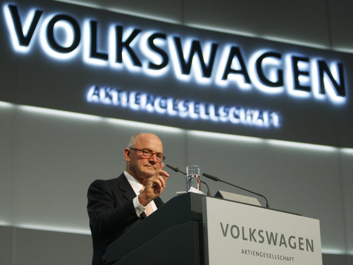Ferdinand Piech, chairman of the supervisory board of Volkswagen, delivers a speech during a VW meeting in Hamburg, Germany. Piech died Monday, according to German media reports.