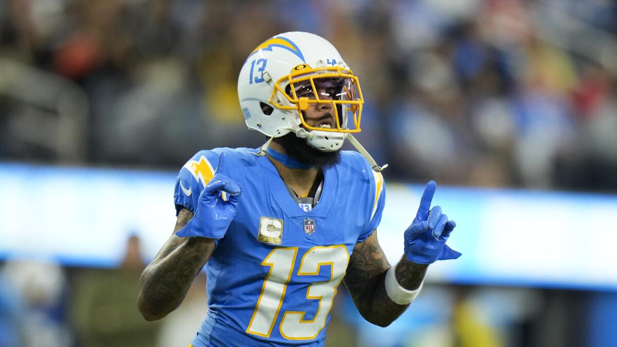 Chargers wide receiver Keenan Allen gestures during a loss to the Kansas City Chiefs on Nov. 20.