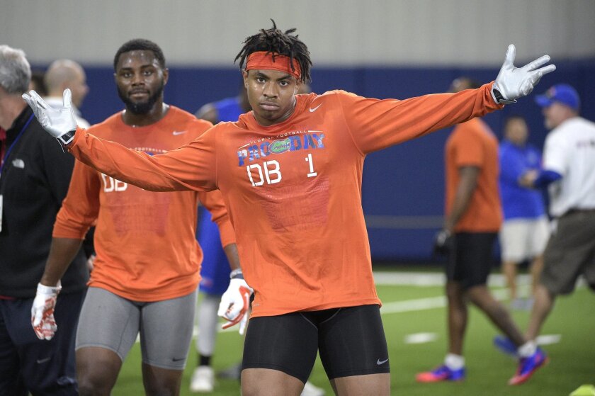 Florida Players Work Out For Nfl Execs During Gators Pro Day