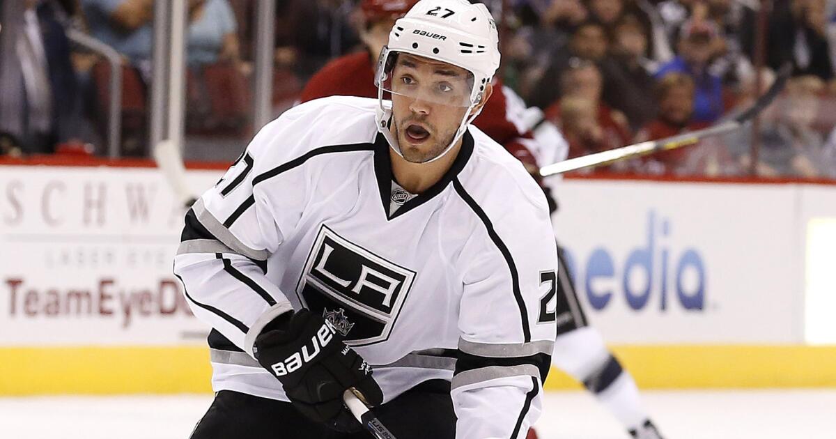 Kings defenceman Alec Martinez has surgery after wrist cut by