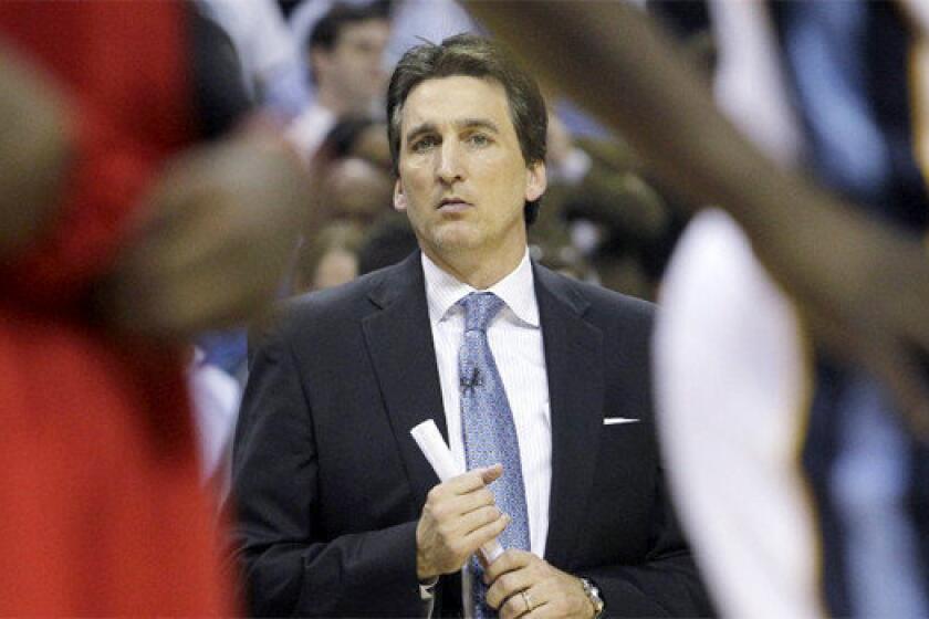 Vinny Del Negro says not being retained by the Clippers is "disappointing and frustrating" because he won't be able to see things through with the team.