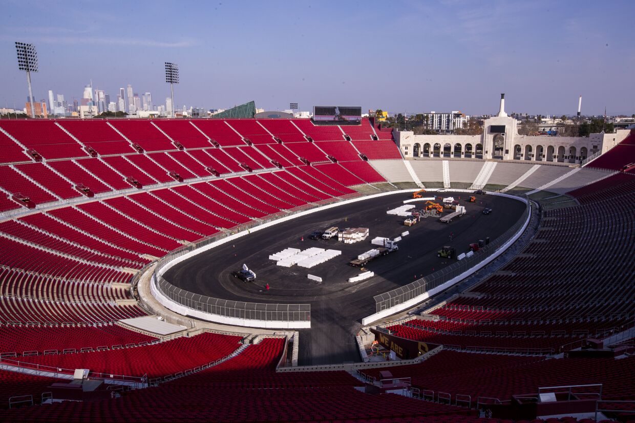 Photos Transforming the Los Angeles Memorial Coliseum into a NASCAR