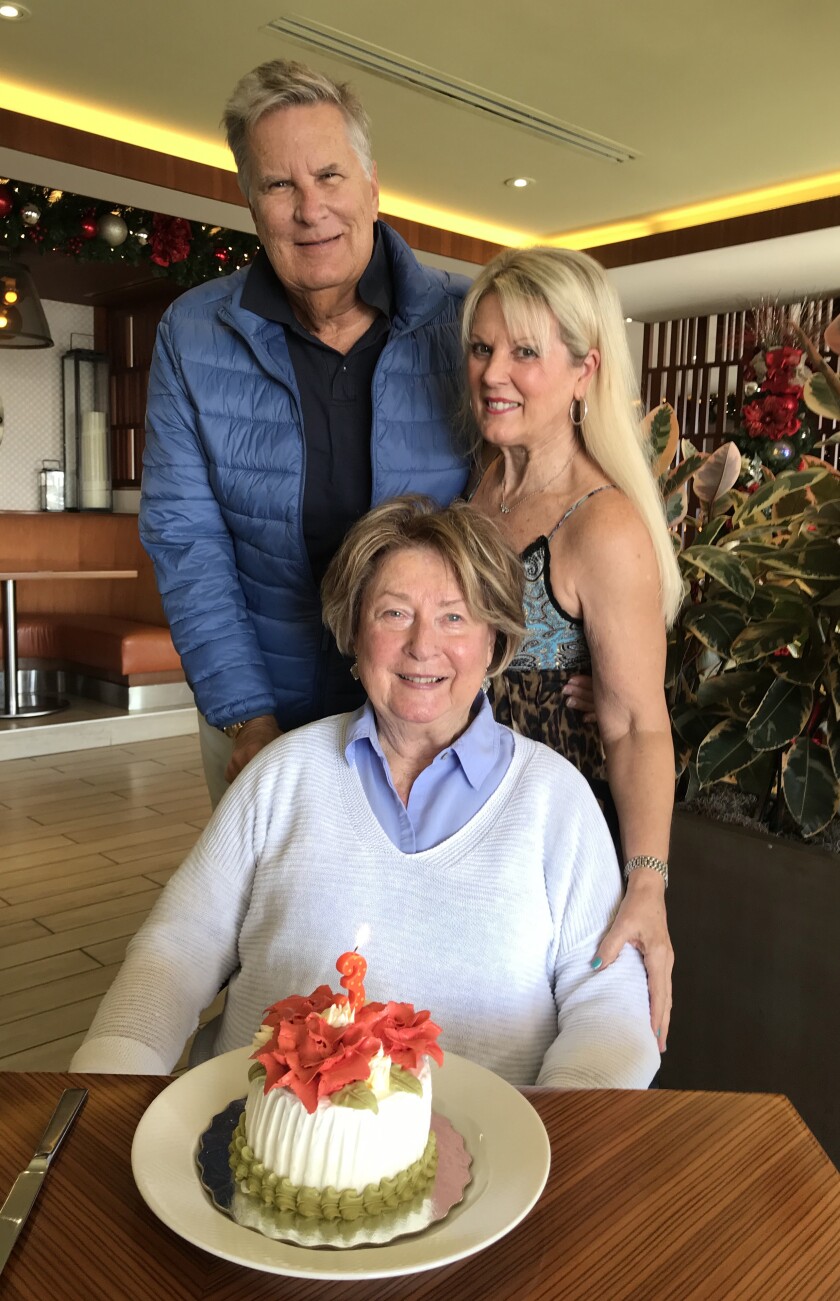 Bruce Cook, kidney donor Heidi Miller and Carole Pickup (seated) will produce The Living Organ Donor 2.0 Launch Event.