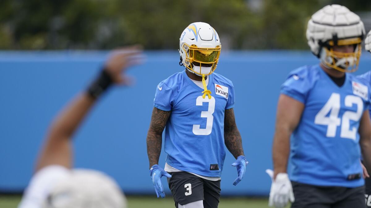 Chargers re-sign free-agent cornerback Kemon Hall – Orange County