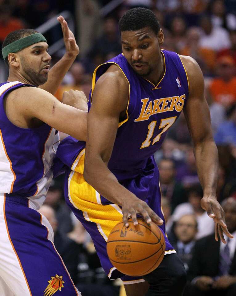 Andrew Bynum, Jared Dudley