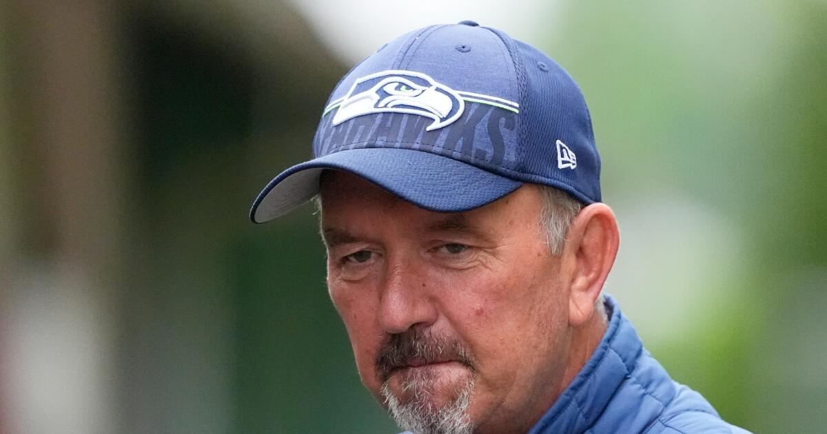 Trainer Mark Glatt is a sentimental Kentucky Derby favorite Trainer Mark Glatt is a sentimental Kentucky Derby favorite
