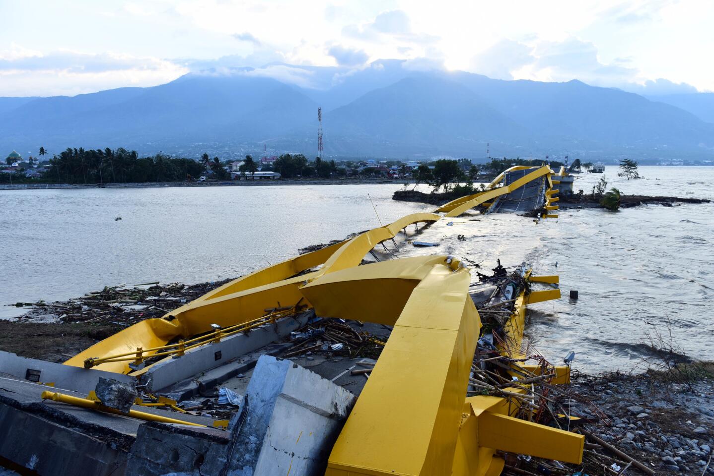 Earthquake and tsunami in Sulawesi