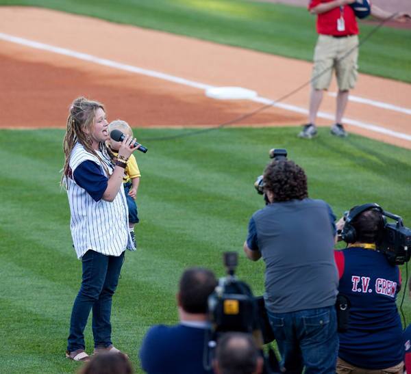 Crystal Bowersox performs the National Anthem
