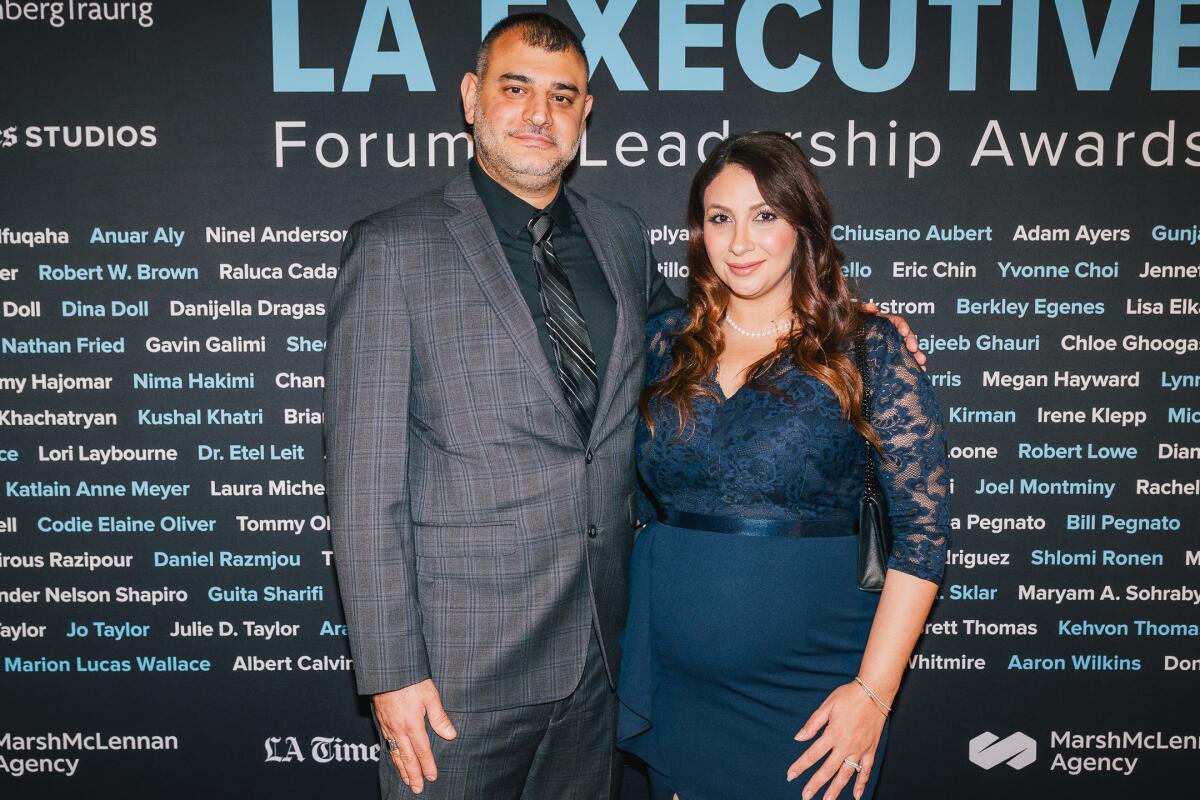 Daniel Razmjou, Tereza Shiroyan
