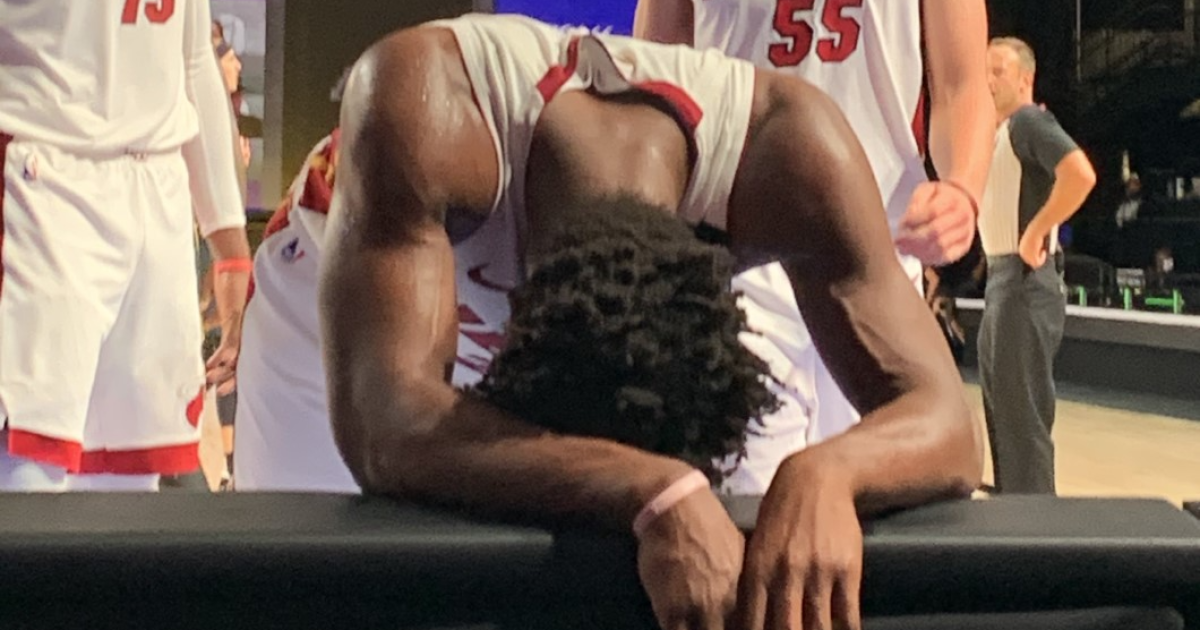 Jimmy Butler Falling Beaten up, Jimmy Butler refuses to back down to Lakers - Los Angeles Times
