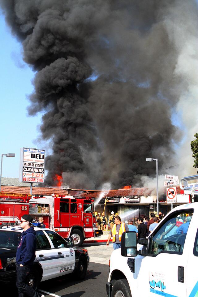 Photo Gallery: Strip mall fire in Glendale