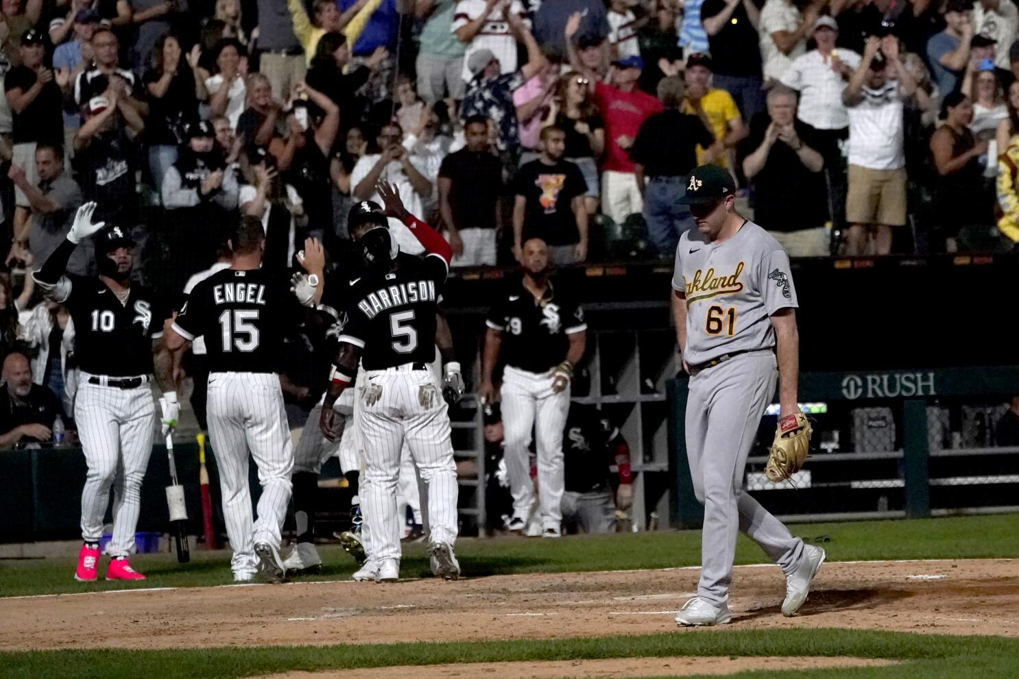 Gavin Sheets homers, doubles late to lift White Sox over A's 3-2