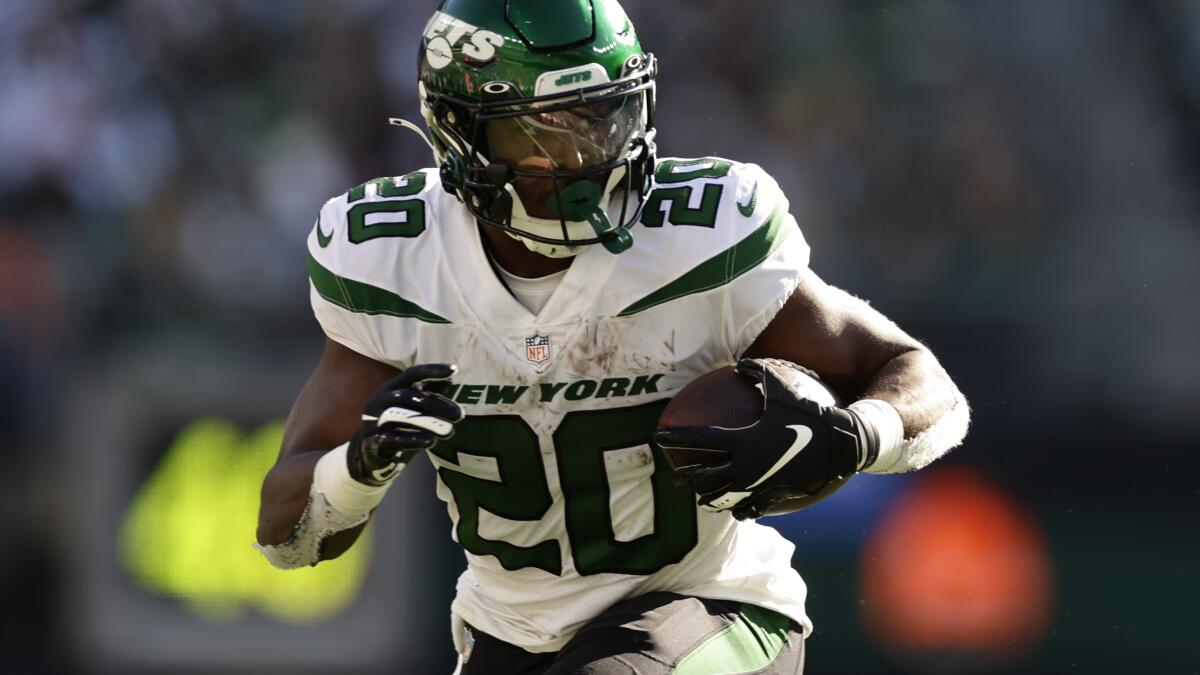 NY Jets: The future is bright for rookie RB Michael Carter