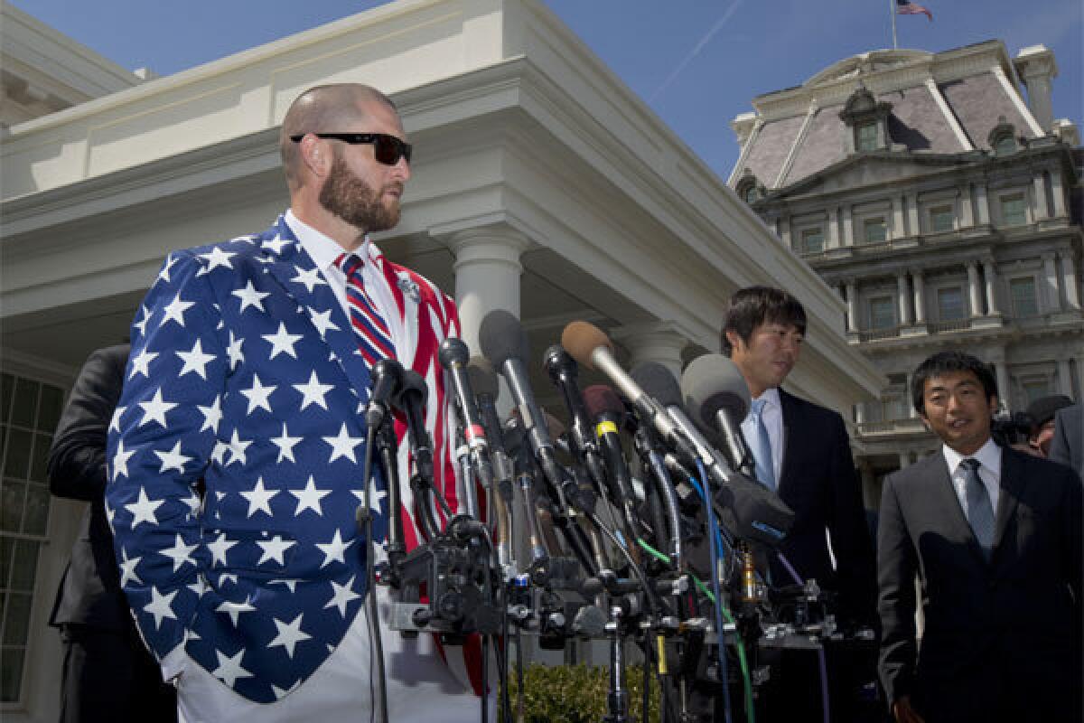 Boston outfielder Jonny Gomes went the patriotic route with his White House attire on Tuesday.