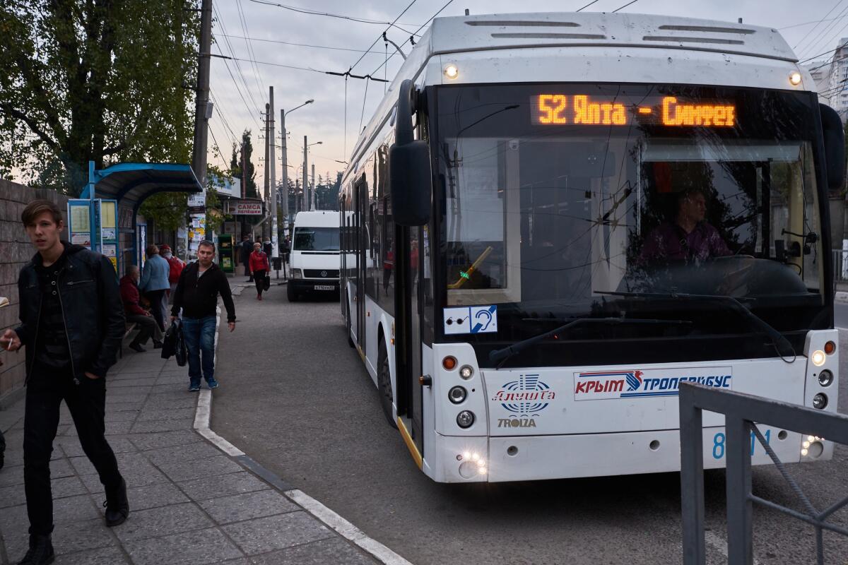 The Soviet Union laid the Crimea trolleybus lines in 1959 as a cheaper alternative to extending the railroad from Simferopol. The buses run on electricity.