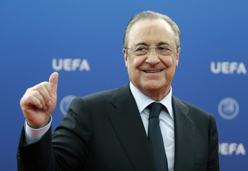 ARCHIVO - En esta foto 30 de agosto de 2018, el presidente del Real Madrid Florentino Pérez