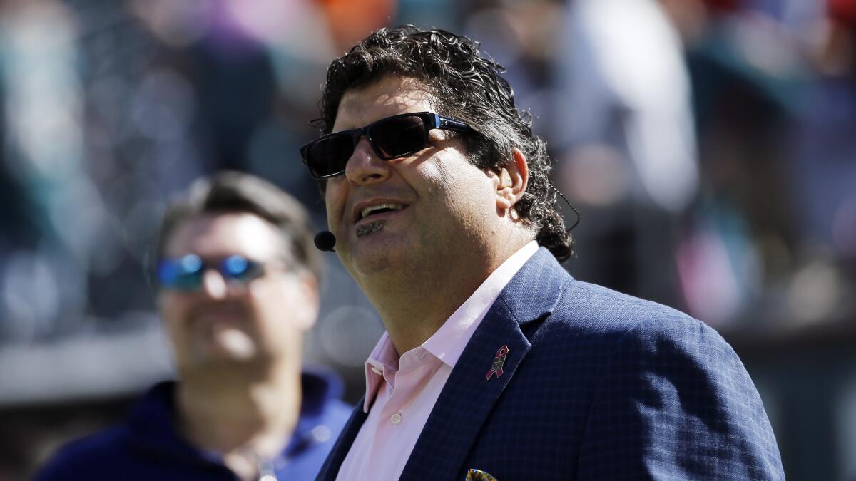 NFL legend Tony 'Goose' Siragusa tragically dies aged 55 as tributes pour  in for star - Mirror Online