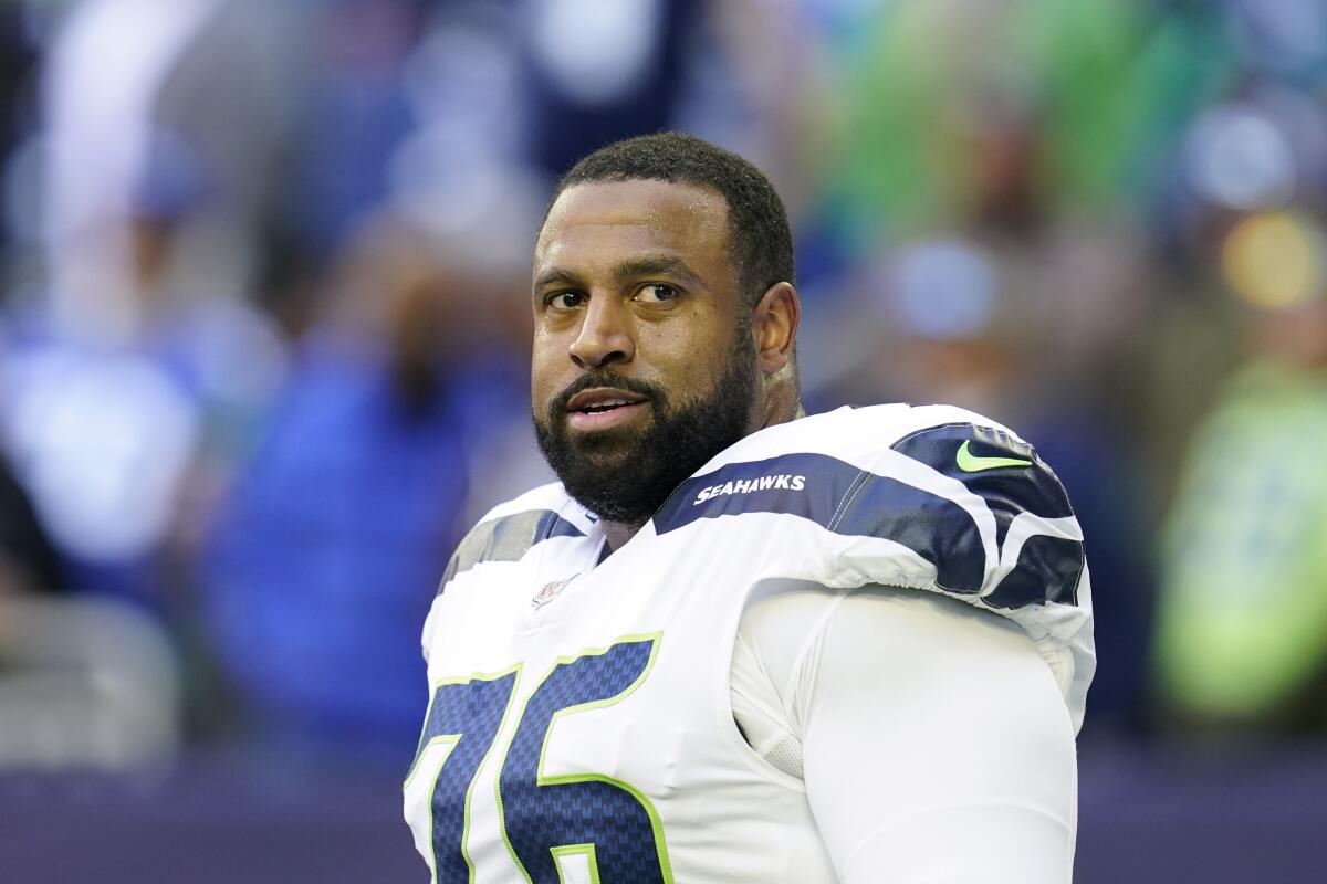 AP source: Jets signing OT Duane Brown to 2-year deal - The San Diego  Union-Tribune