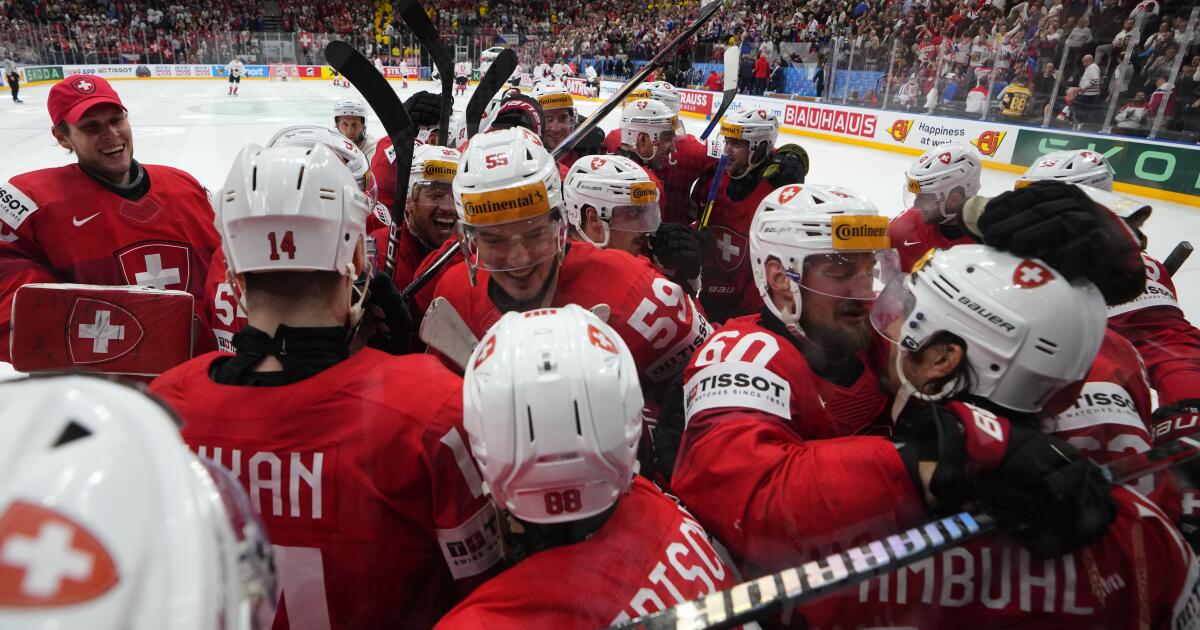 Switzerland eliminates Canada in SO to set up the hockey world final against the Czechs