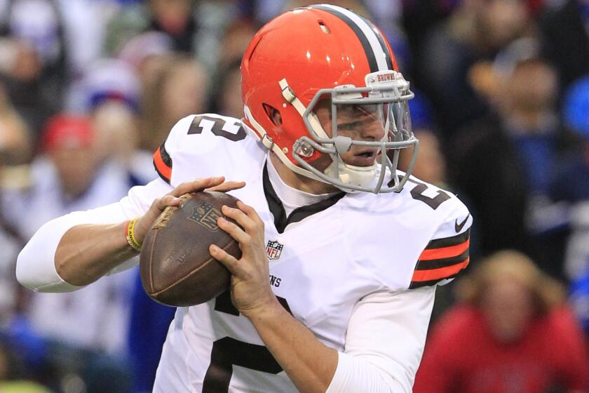 Cleveland Browns quarterback Johnny Manziel looks to pass during a loss to Buffalo Bills on Sunday.