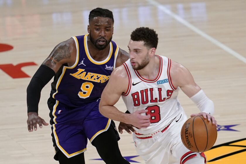 The Lakers' Wesley Matthews defends the Chicago Bulls' Zach LaVine during the second quarter Jan. 8, 2021.