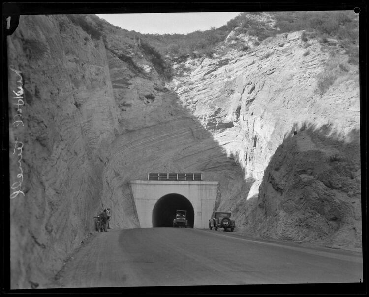Newhall Tunnel in 1928