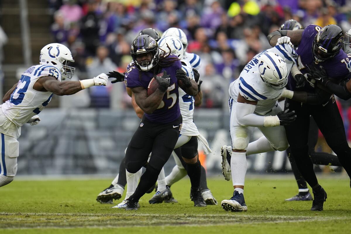 Ronnie Stanley, Tyler Linderbaum, Marcus Williams and Gus Edwards back at  practice for the Ravens - The San Diego Union-Tribune