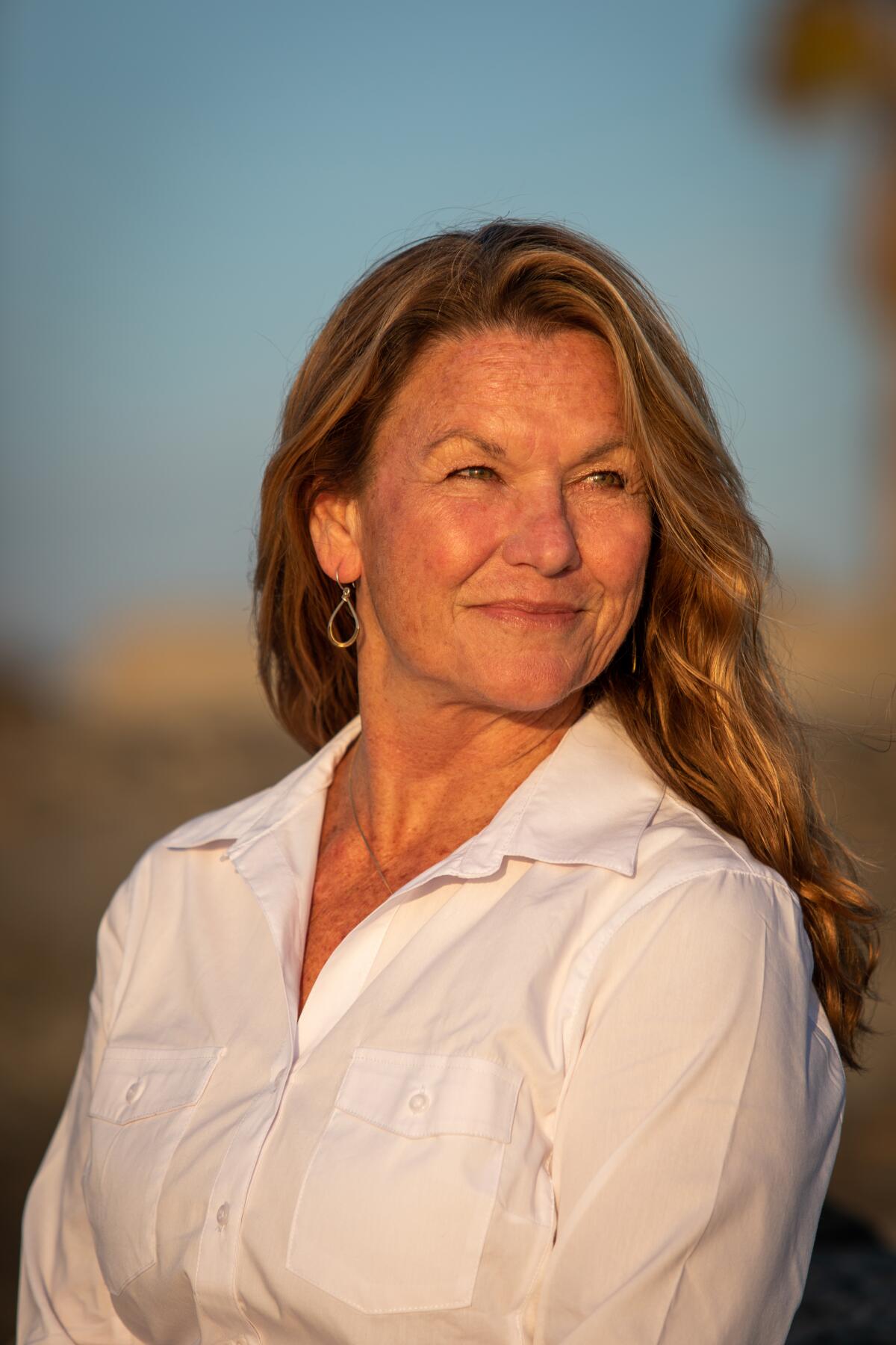 Julie Thunder