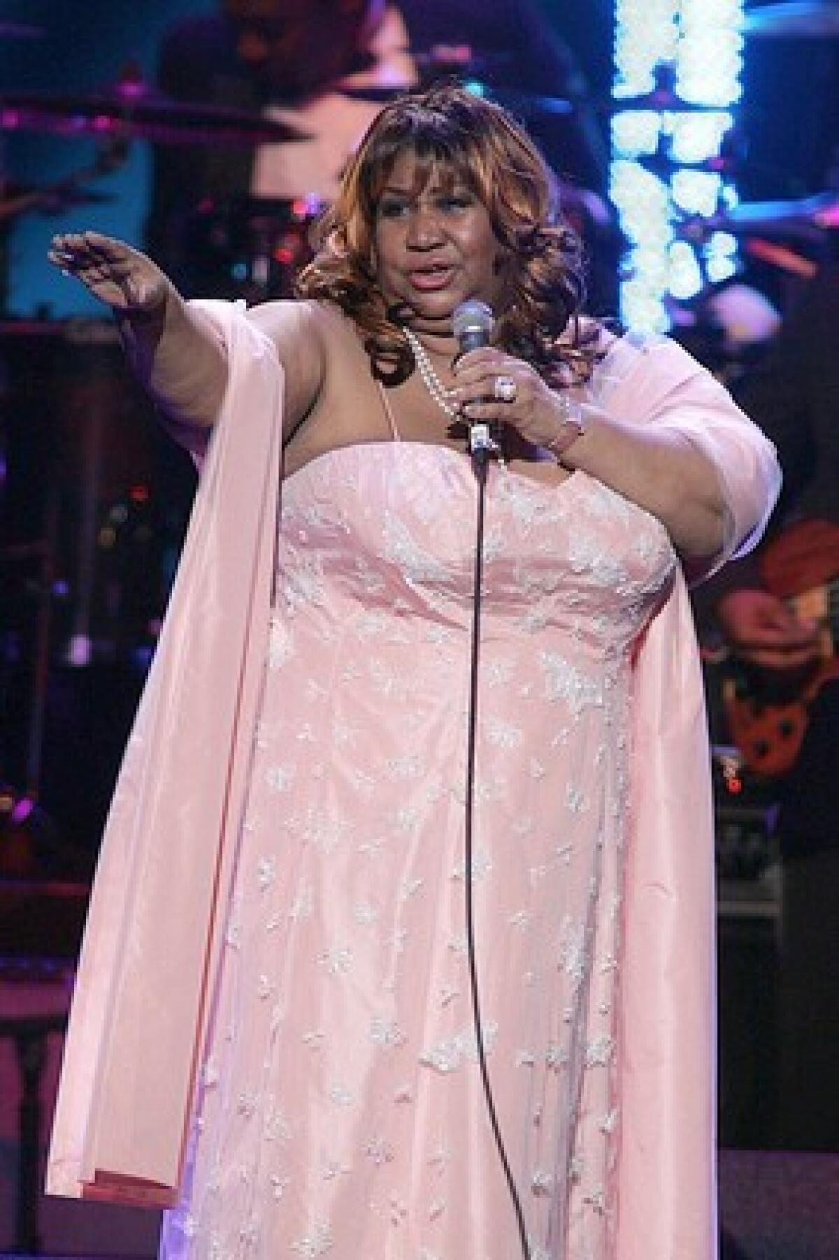 Aretha Franklin performs onstage at the Dream Concert presented by Viacom at Radio City Music Hall on September 18, 2007, in New York City.