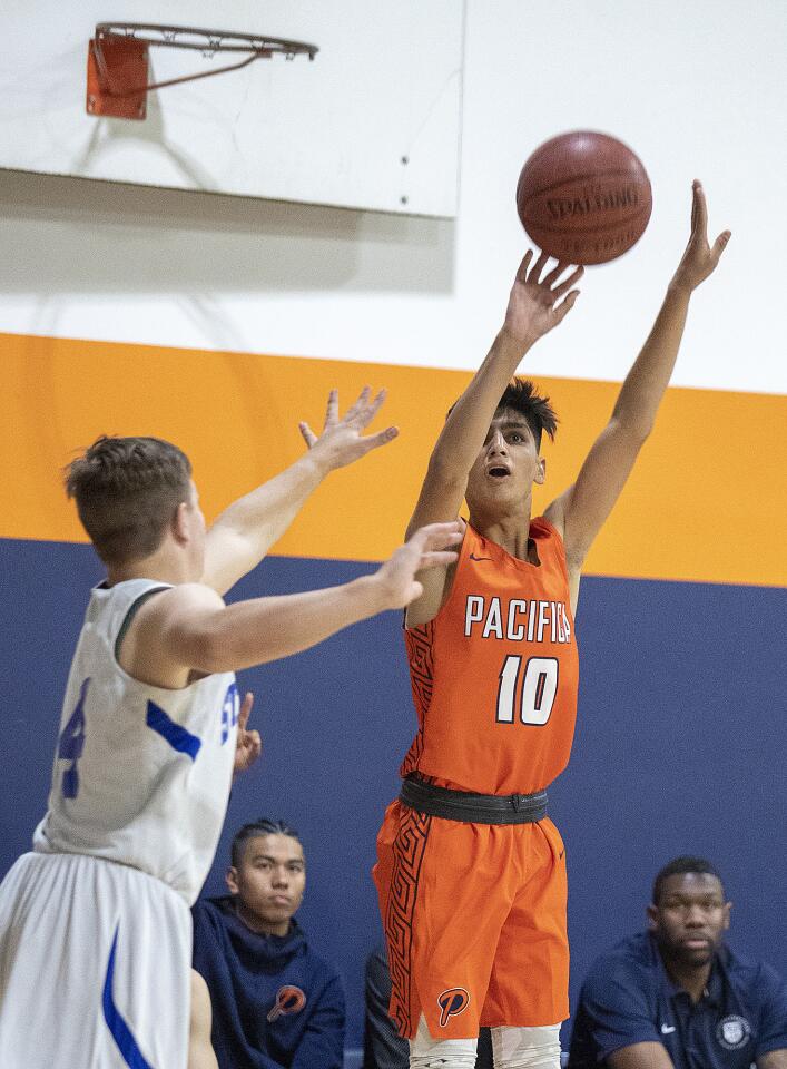 Photo Gallery: Pacifica Christian Orange County vs. St. Michael’s Prep in boys’ basketball
