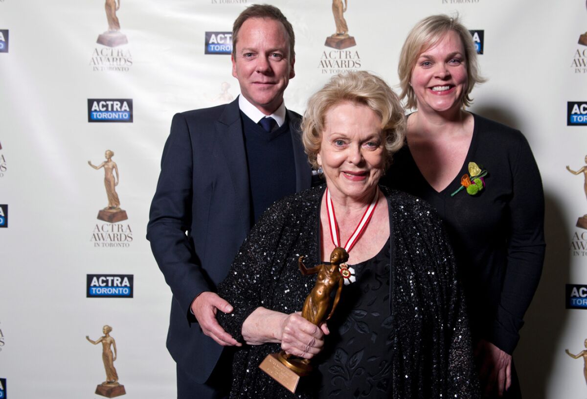 Shirley Douglas poses with her children Kiefer Sutherland and Rachel Sutherland.