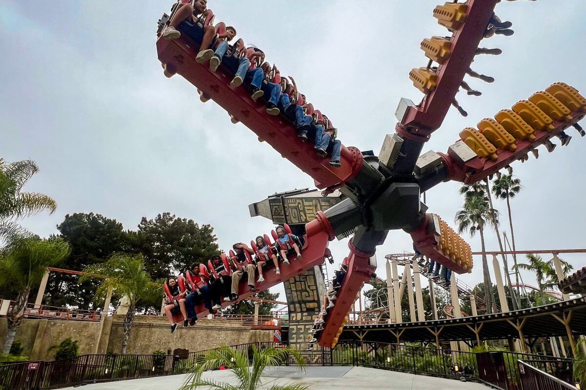 Sol Spin at Knott's Berry Farm.